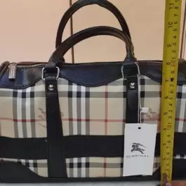 Burberry – Duffle Bag
